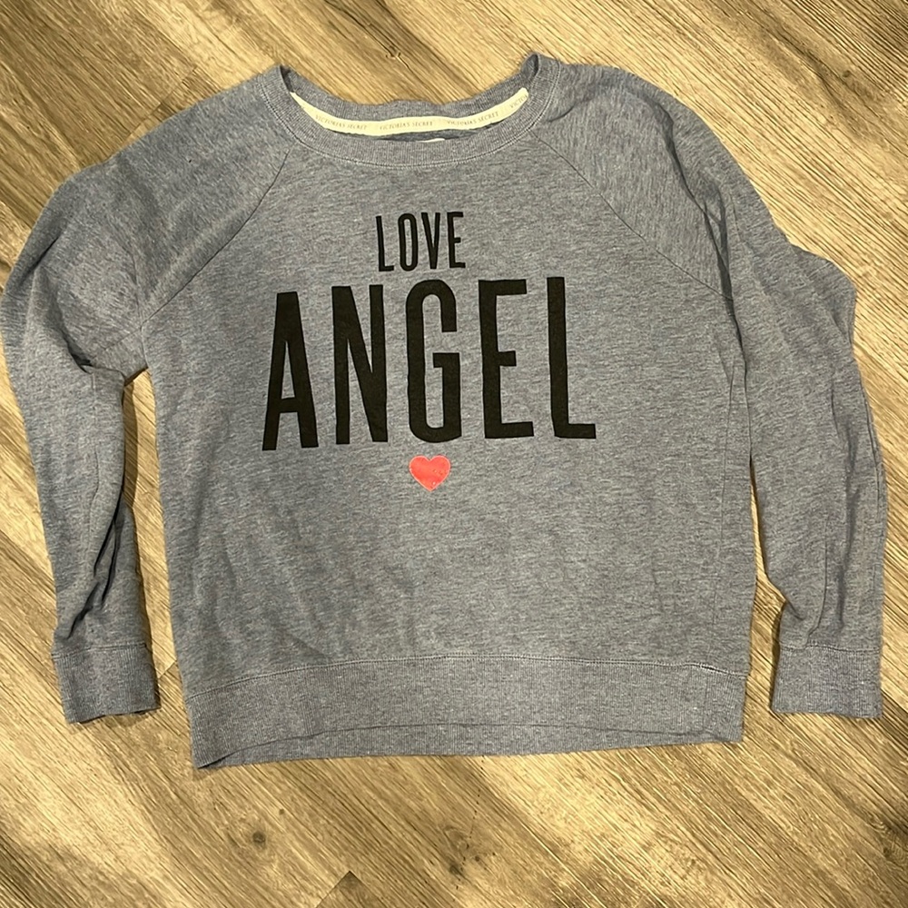 Victorias Secret crewneck size M